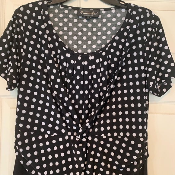Beautiful Black polka dot dress - Picture 2 of 4
